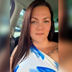 Meet your Posher, Amely